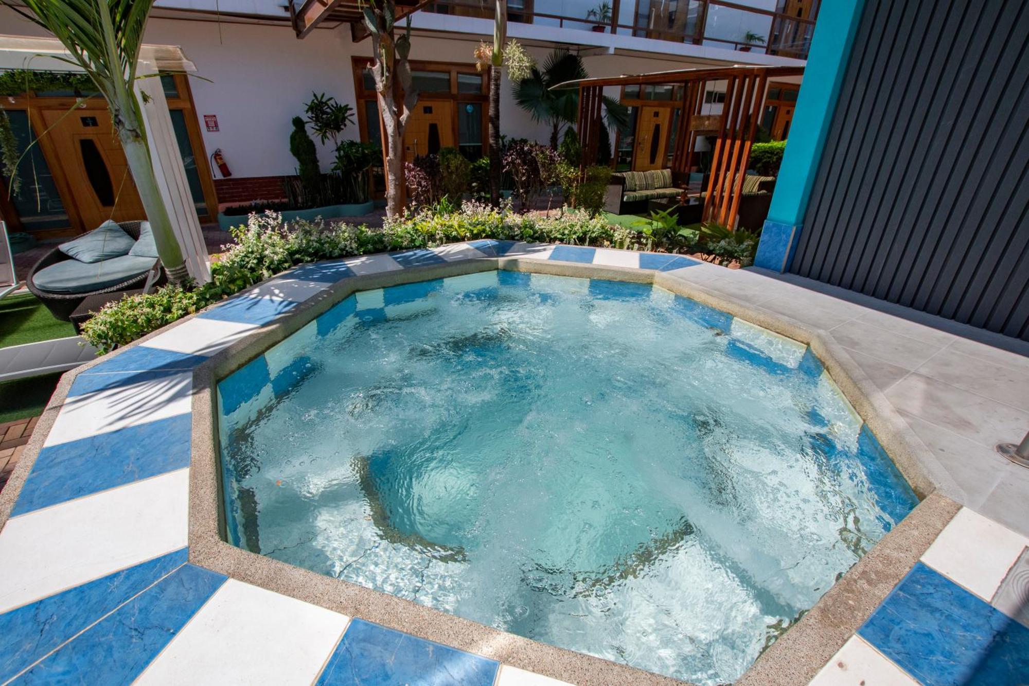 Blue Marlin Galapagos, Hotel & Spa Puerto Baquerizo Moreno Exterior photo